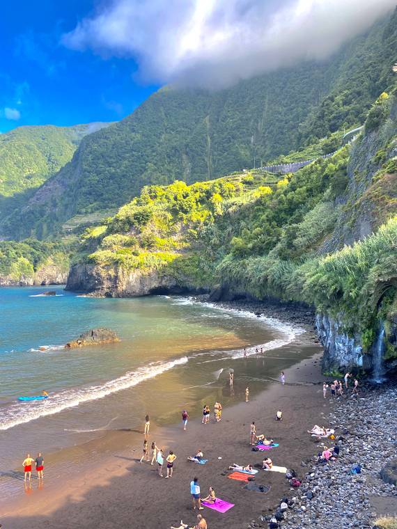Plage de Seixal au nord de Madère